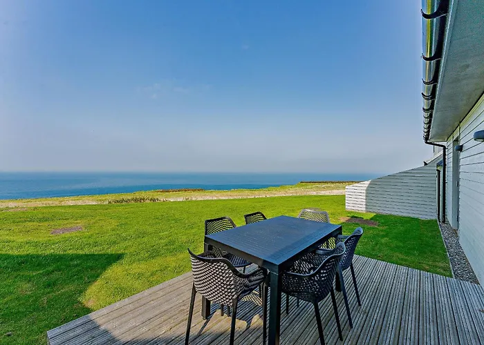 18 - 3 Bedroom Cottage - Lp